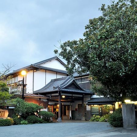 Hitoyoshi Ryokan Exterior photo